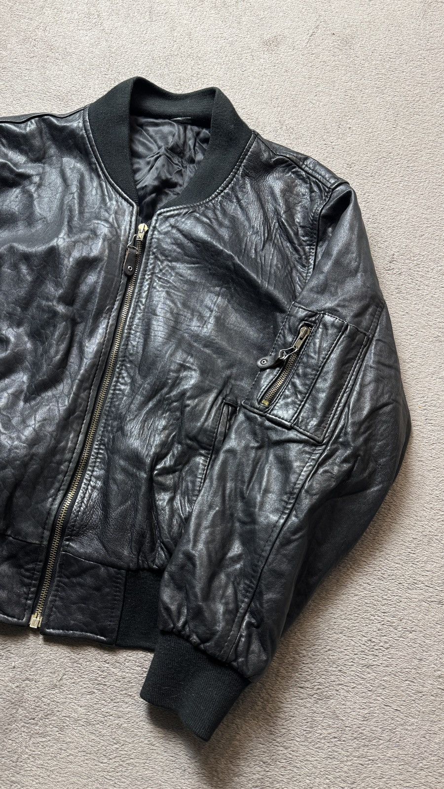Genuine Leather 90s Vintage Baggy Varsity Bomber Leather Jacket gucci ysl Size US M / EU 48-50 / 2 - 3 Thumbnail
