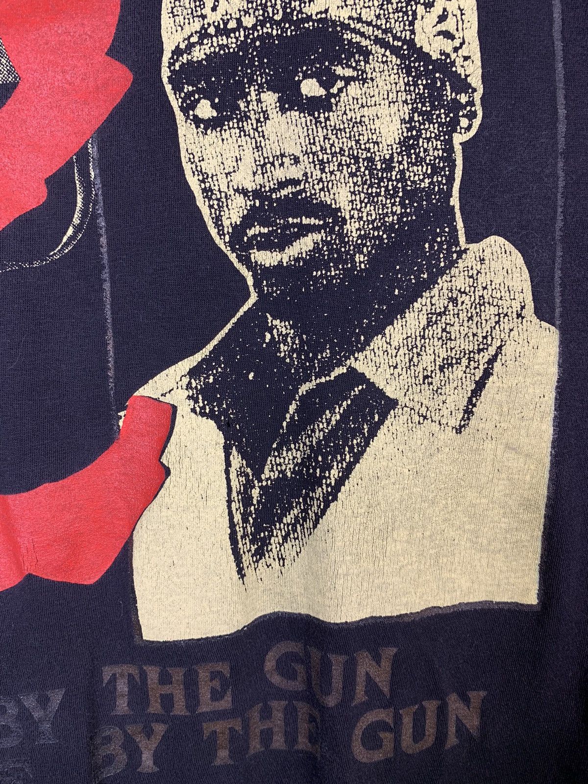 Band Tees Vintage 90s Tupac "Live By The Gun Die By The Gun" T-Shirt Size US L / EU 52-54 / 3 - 12 Thumbnail
