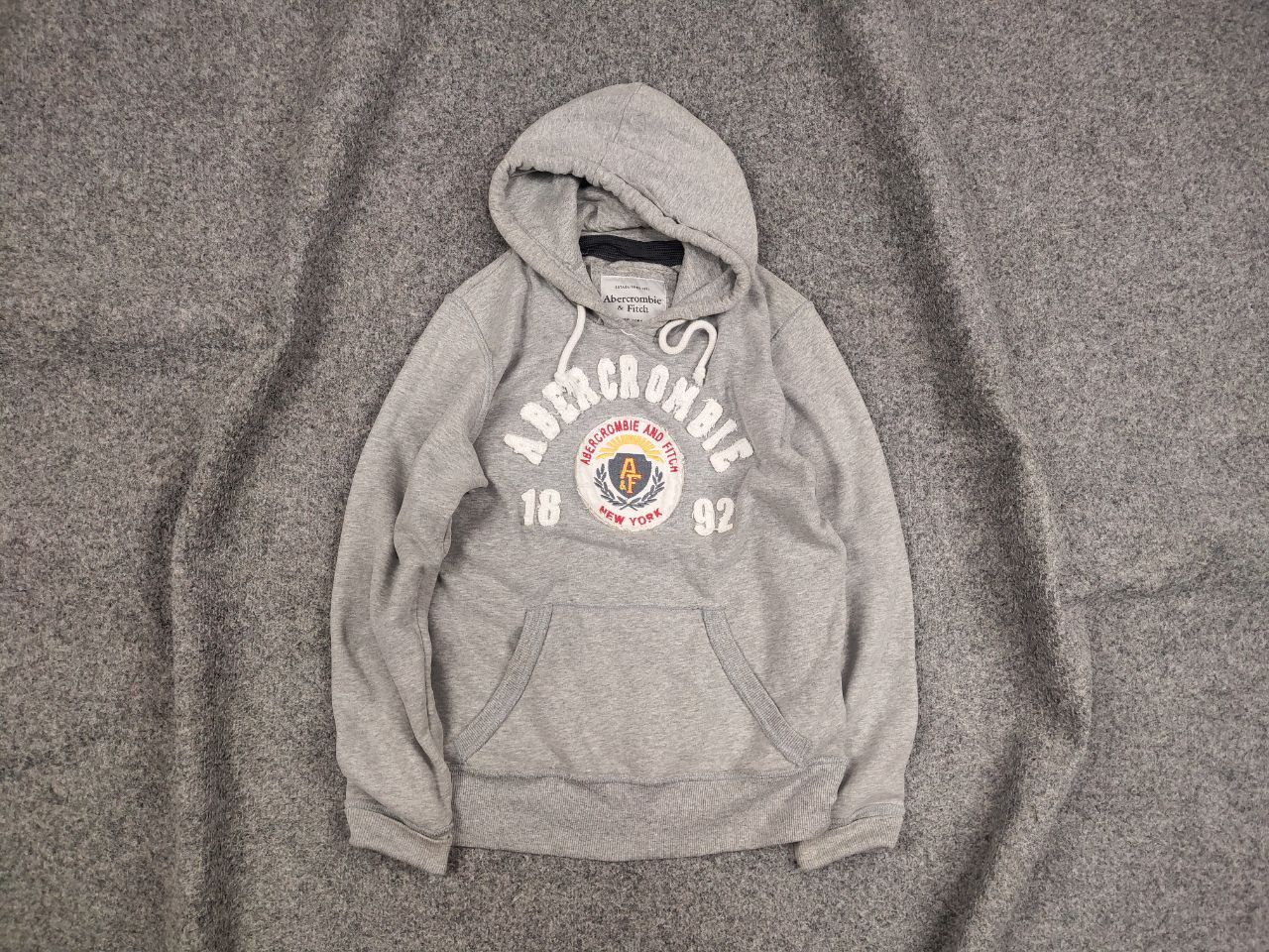 Vintage Vintage Abercrombie Fitch New York Embroidered logo Hoodie Grailed