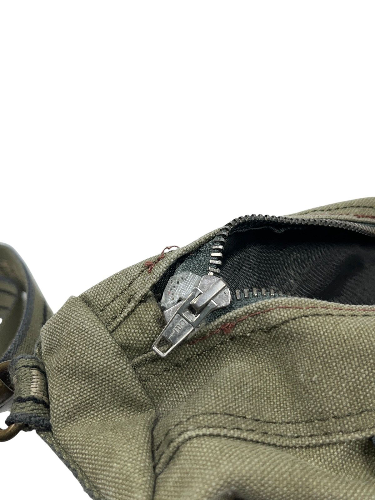 Diesel Vintage Diesel Canvas Khaki Crossbody Bag Utility Size ONE SIZE - 11 Thumbnail