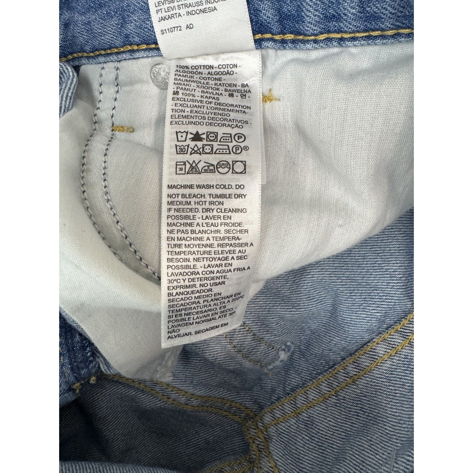 Levi's Levi's High Waisted Mom Shorts Grunge Women's Size 28 Size 28" / US 6 / IT 42 - 8 Thumbnail
