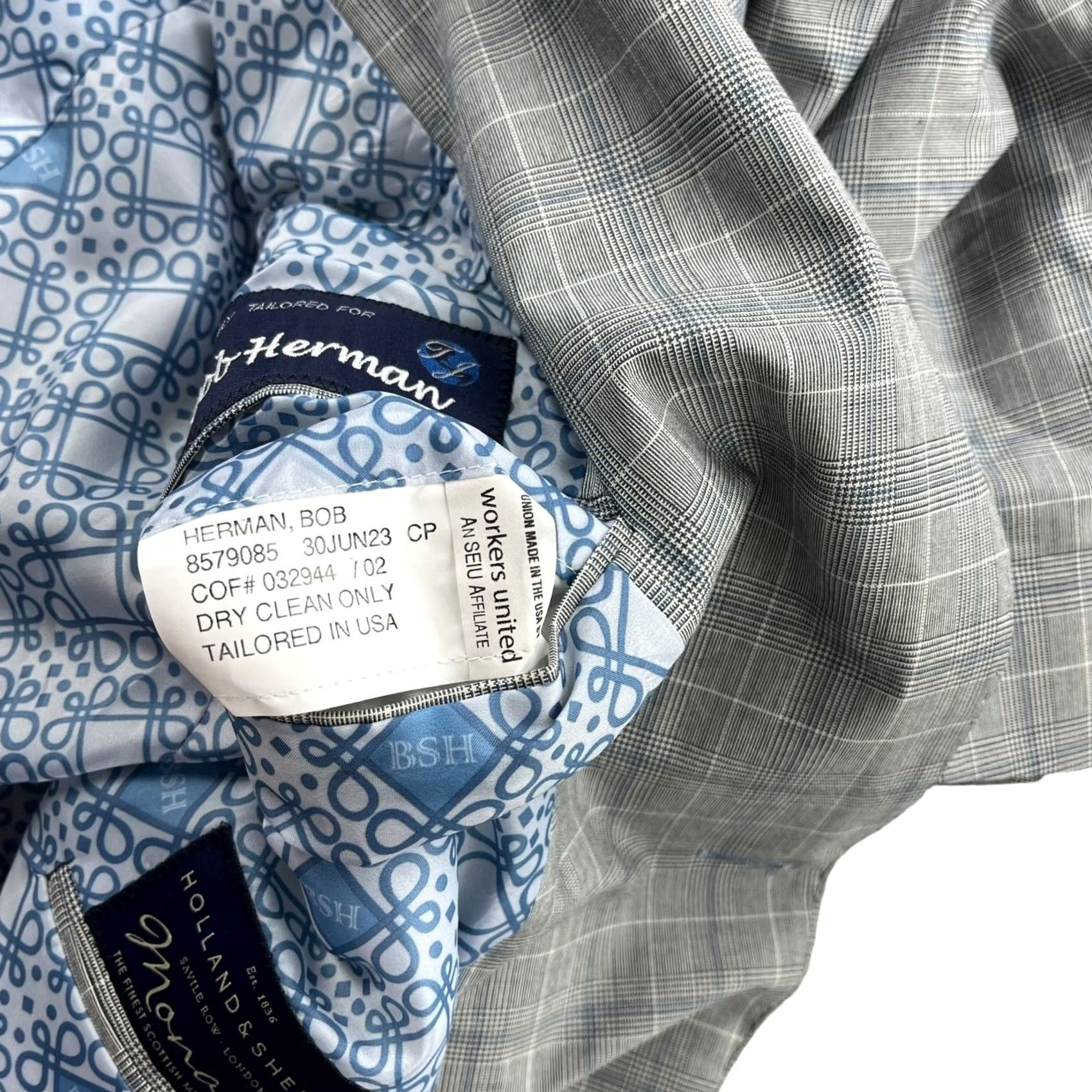 Vintage NEW Tom James x Holland & Sherry Gray Windowpane Plaid Suit 50 S 50x26 Wool Merino Wool Notch Lapel 2 Piece Men Suit Mens Regular Vintage No N/A Size 50R - 4 Thumbnail