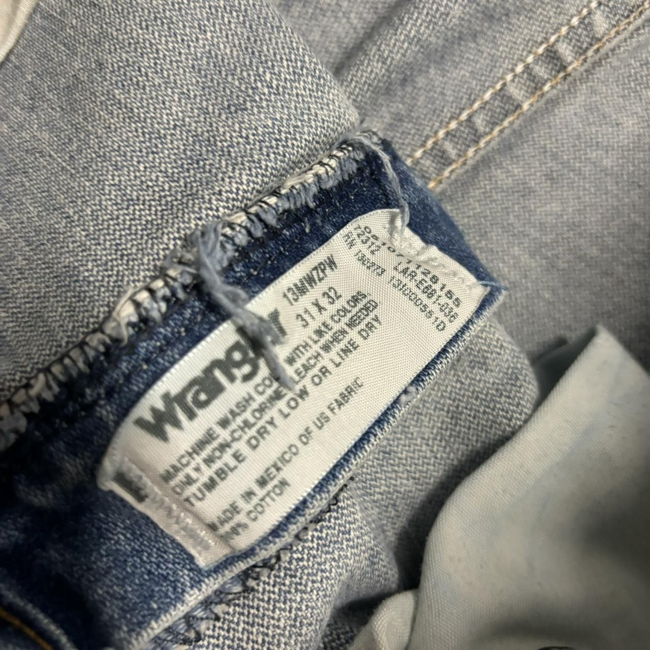 Japanese Brand × Vintage CrazyVintage Y2K/2000s Faded Medium Wash Essential Denim Jeans! Size US 30 / EU 46 - 8 Thumbnail