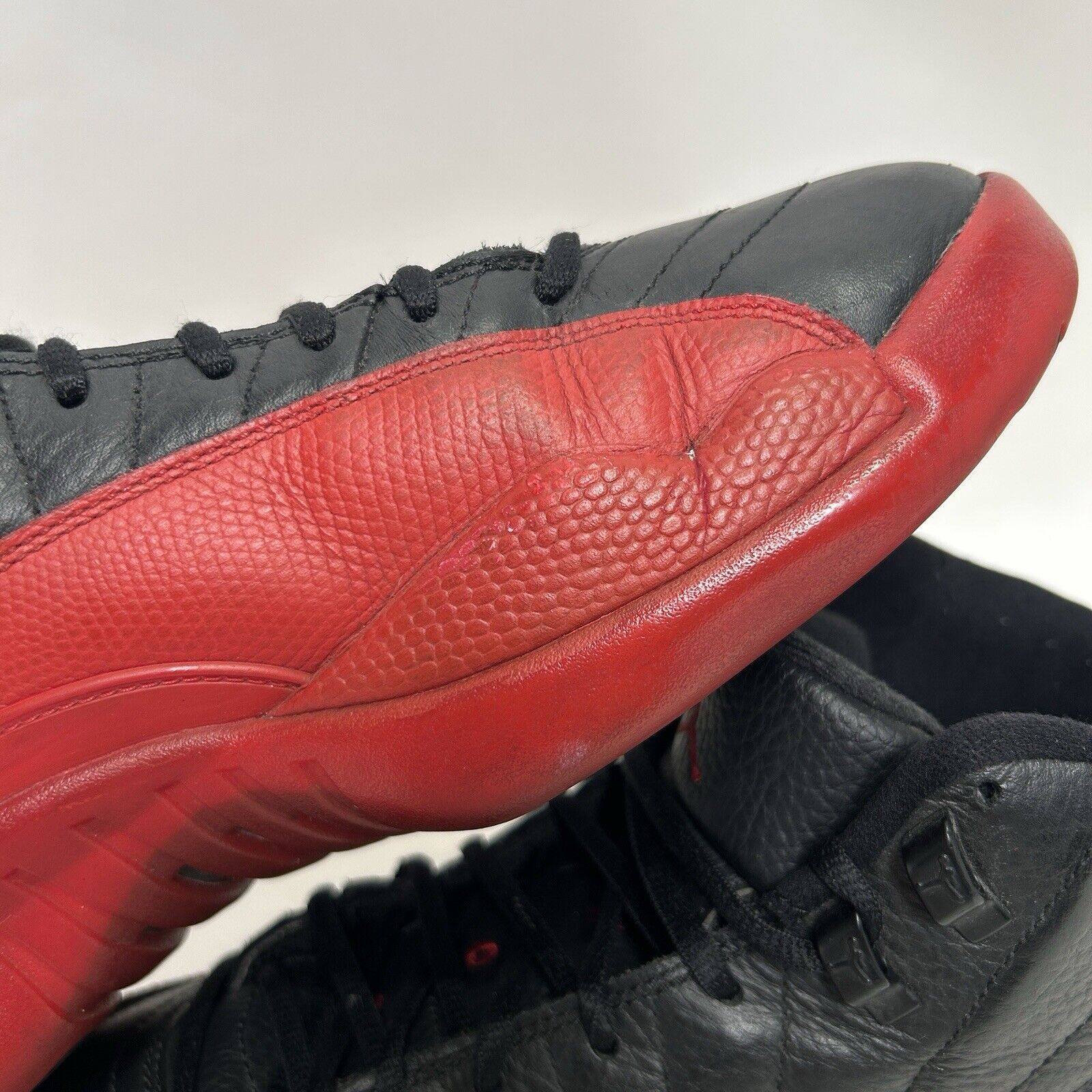 Nike Nike Air Jordan 12 Retro OG “Flu Game” 2016 Size US 9.5 / IT 39.5 - 12 Thumbnail