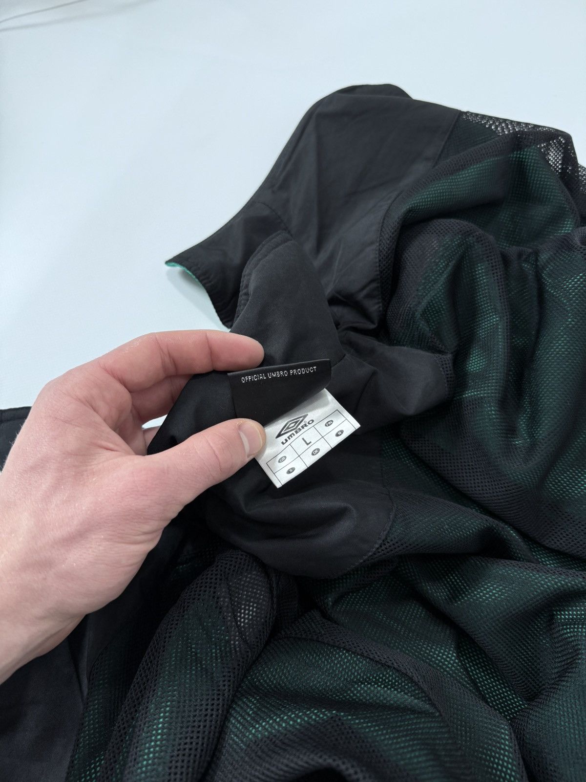 Umbro Vintage Umbro y2k avantgarde streetwear jacket Size US XL / EU 56 / 4 - 10 Thumbnail