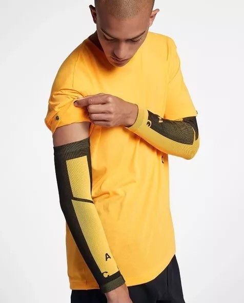 Errolson Hugh × Nike × Nike ACG Nike Errolson Hugh X NikeLab ACG arm sleeves unisex L/XL Size ONE SIZE - 2 Thumbnail