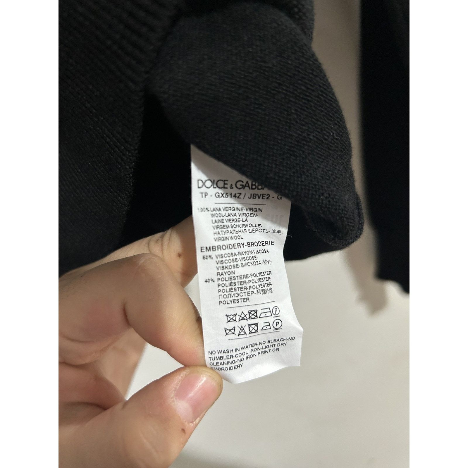 Dolce & Gabbana DOLCE & GABBANA BOX LOGO PULL OVER SWEATER SIZE 48 (US M) Size US M / EU 48-50 / 2 - 4 Thumbnail