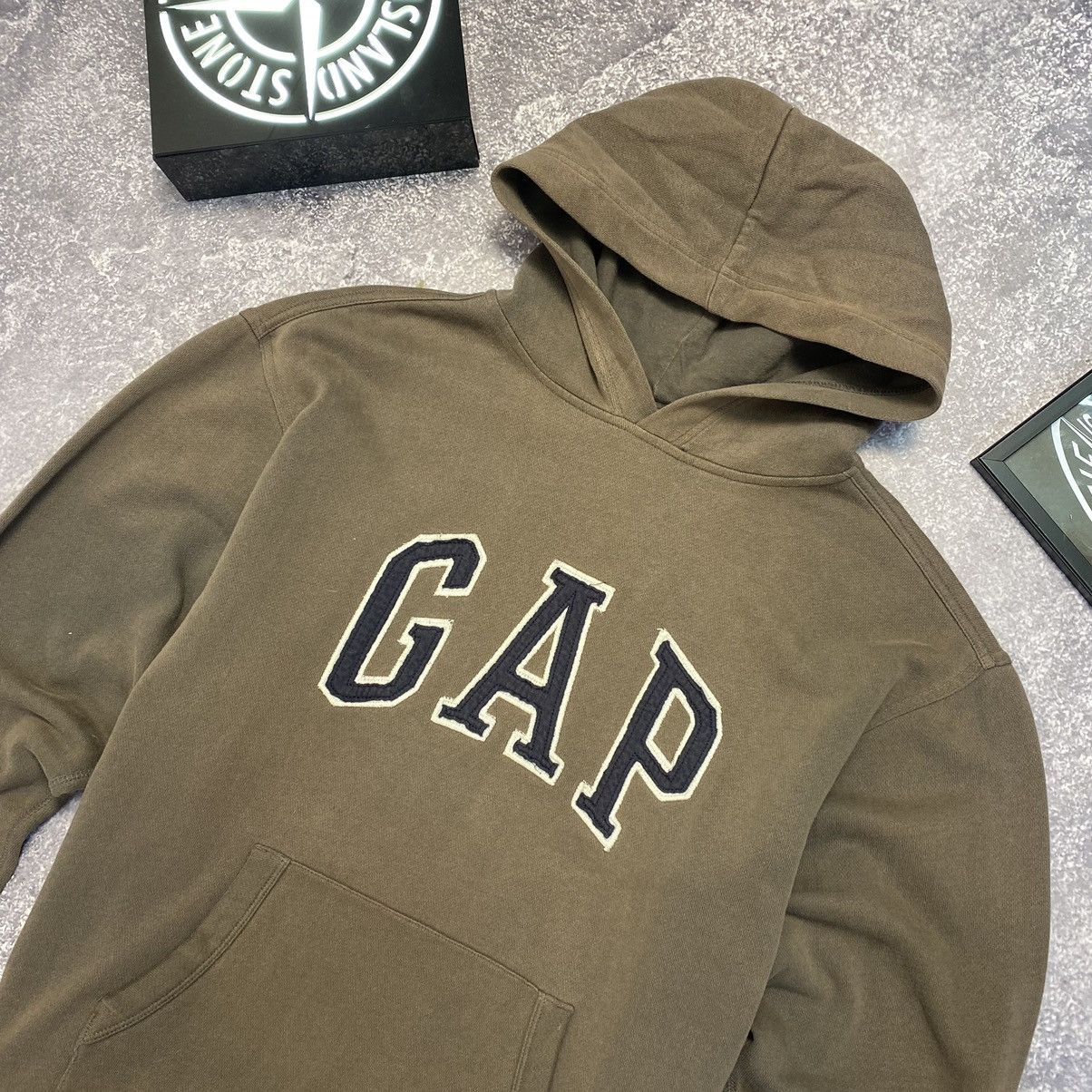Gap Vintage Gap Brown Big Logo Streetwear Faded hoodie Size US S / EU 44-46 / 1 - 2 Thumbnail