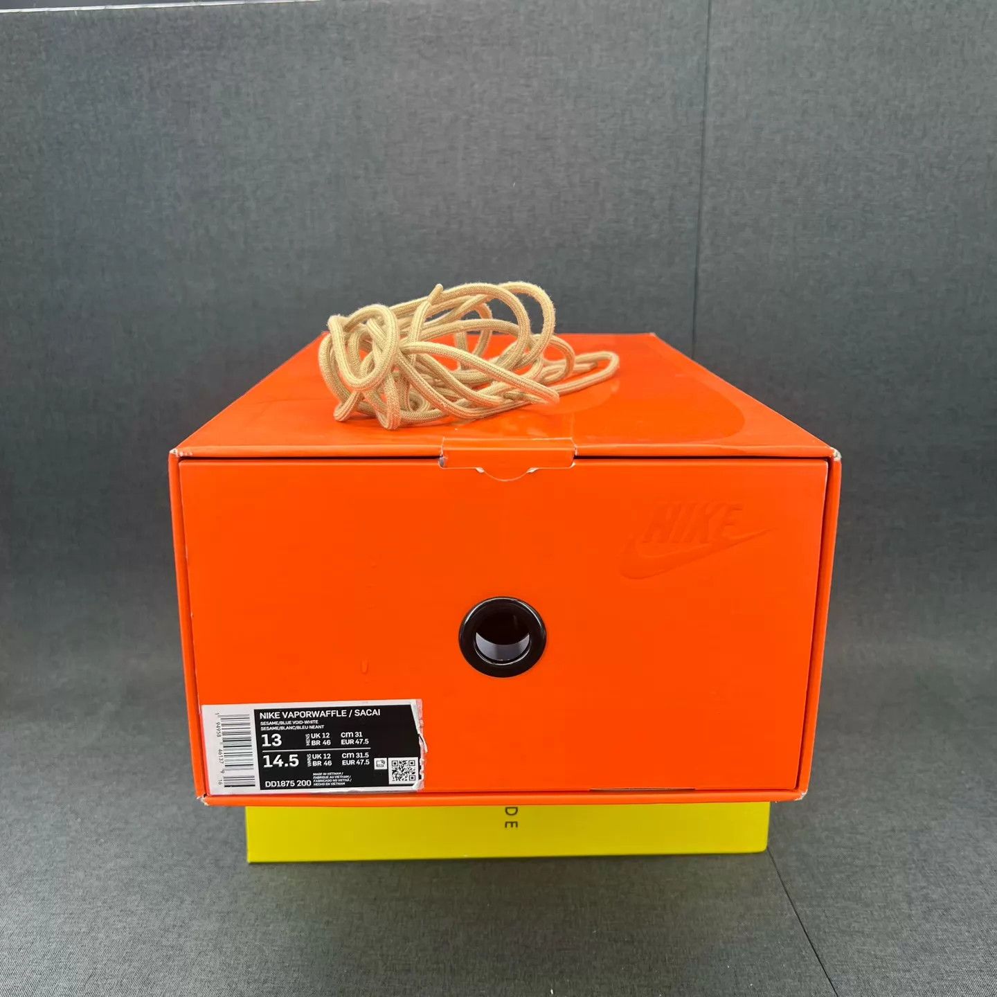 Nike Nike sacai vaporwaffle sesame khaki 47.5 like new 1 wear Size US 14 / EU 47 - 9 Thumbnail