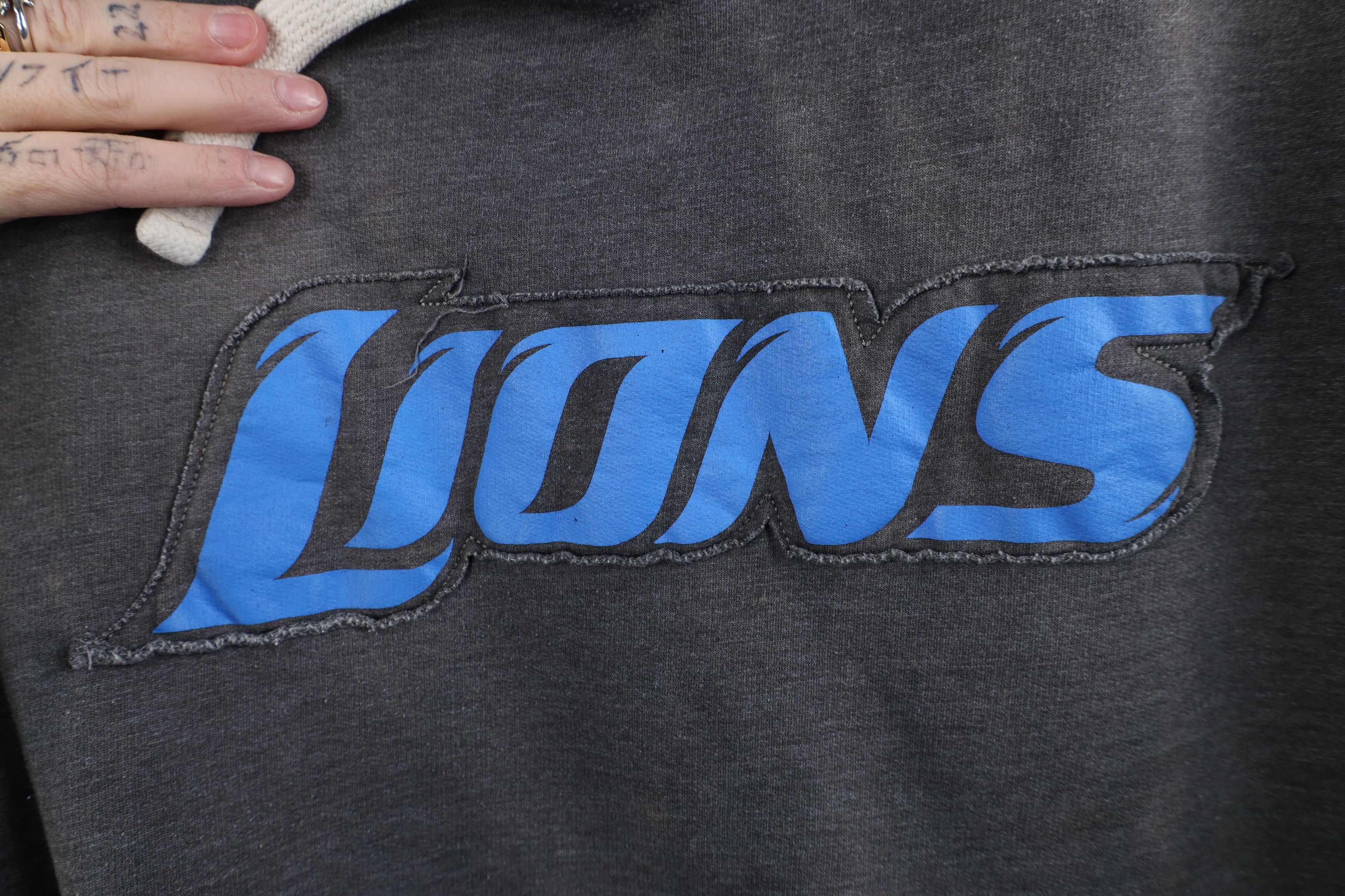 Vintage Vintage Y2K NFL Spell Out Detroit Lions Football Hoodie Gray Size XXL / US 16-18 / IT 52-54 - 6 Thumbnail