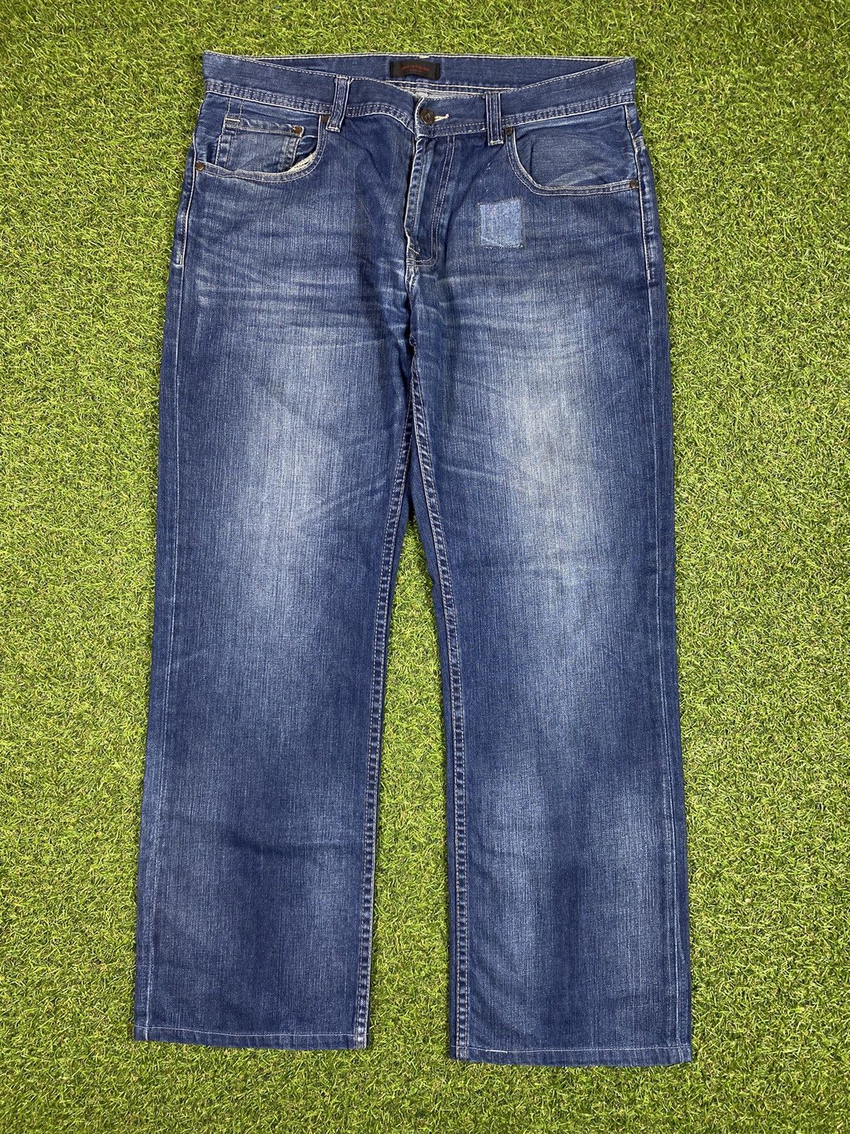 Pierre Cardin Vintage Y2k Pierre Cardin jeans streetwear style size 36x32 Size US 36 / EU 52 - 1 Thumbnail