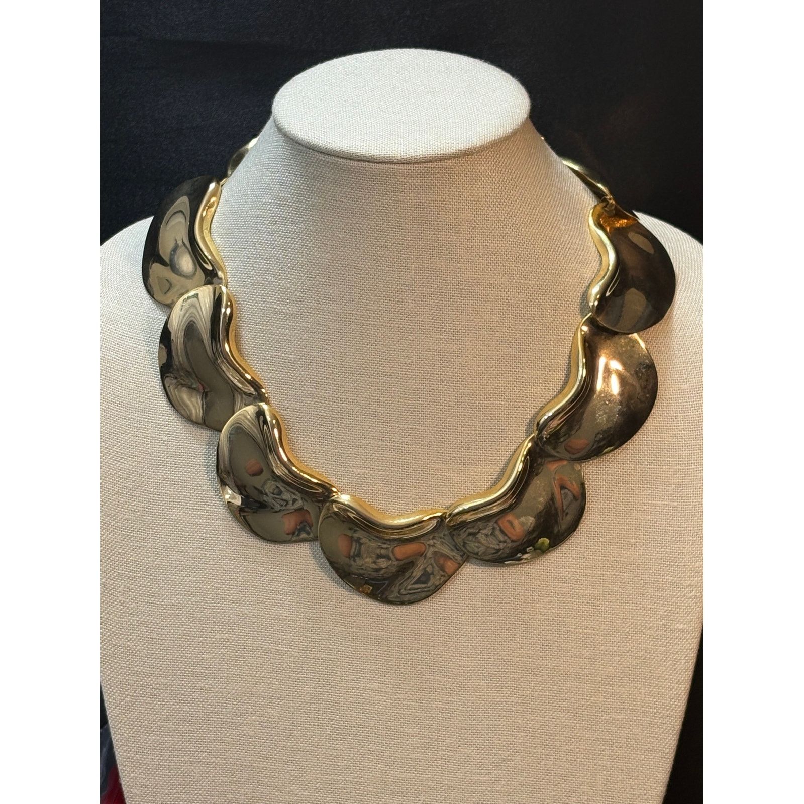 Other Vintage Runway Gold Tone Statement Necklace 152g 16.5” Size ONE SIZE - 3 Thumbnail