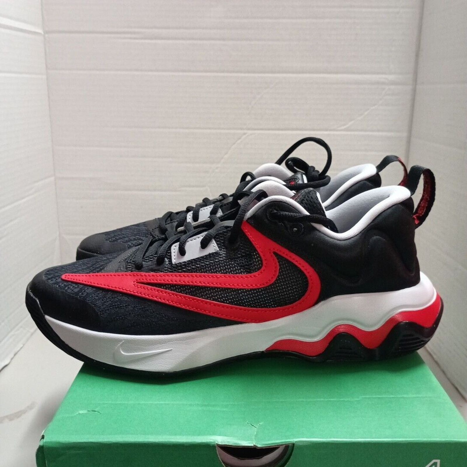 Nike Nike Giannis Immortality 3 Men's Size 9 Black University Red Size US 9 / EU 42 - 4 Thumbnail