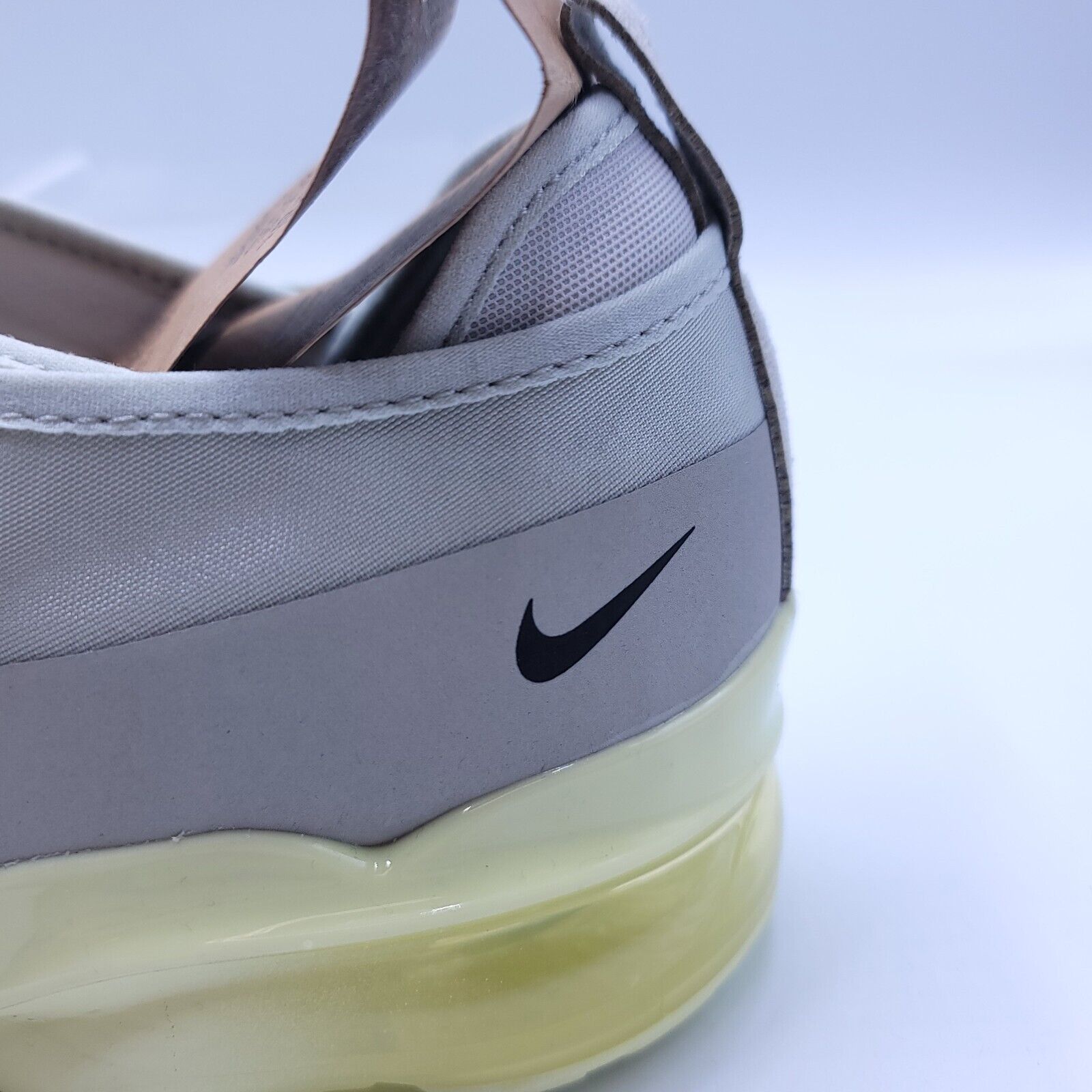 Nike Nike Air Vapormax Moc Roam Shoe Mens Size 8 DZ7273-100 Gray Size US 8 / EU 41 - 8 Thumbnail