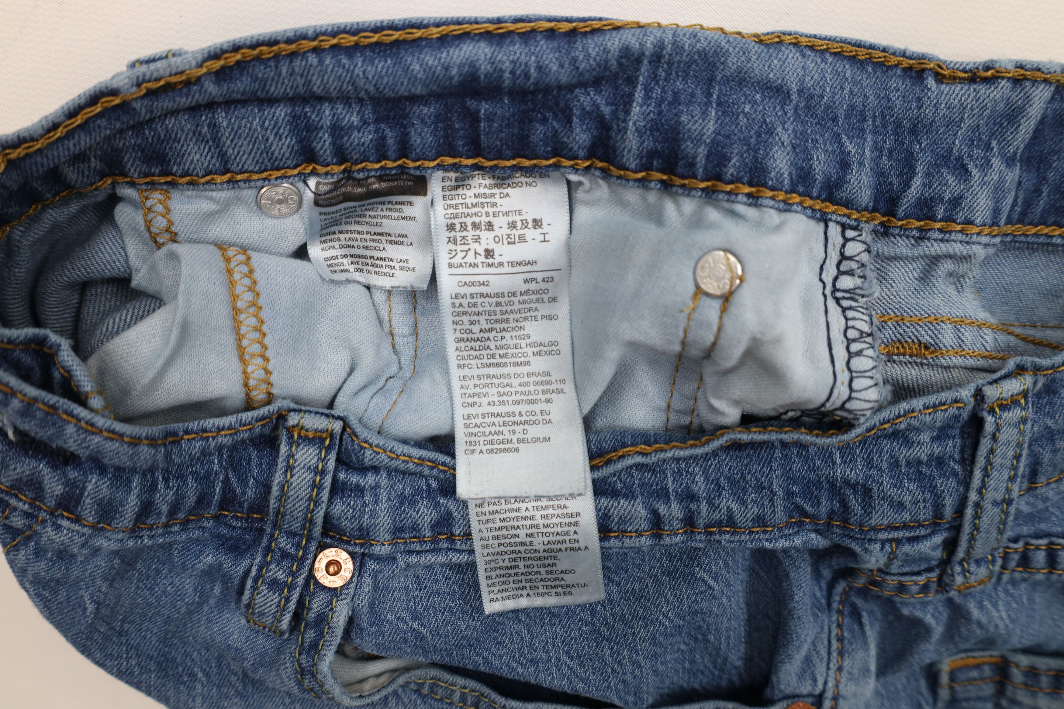 Levi's × Vintage Vintage Y2K Levis 559 Relaxed Fit Straight Leg Denim Jeans Size US 36 / EU 52 - 9 Thumbnail