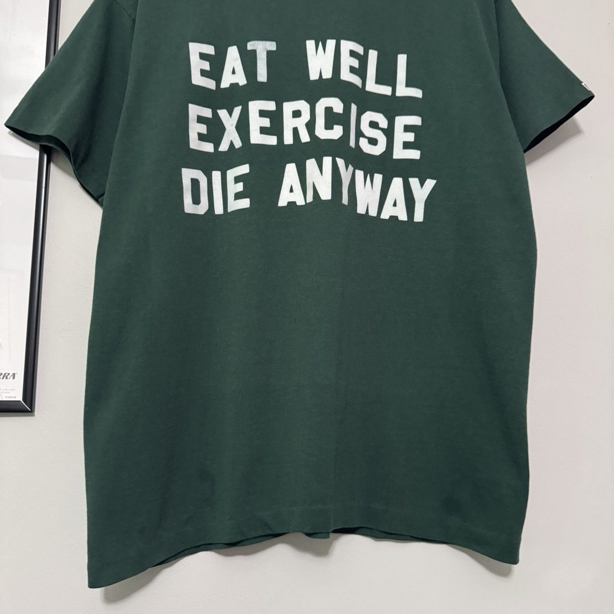 Vintage VINTAGE 90s EAT WELL EXERCISE DIE ANYWAY FUNNY HUMOR SHIRT Size US XL / EU 56 / 4 - 3 Thumbnail