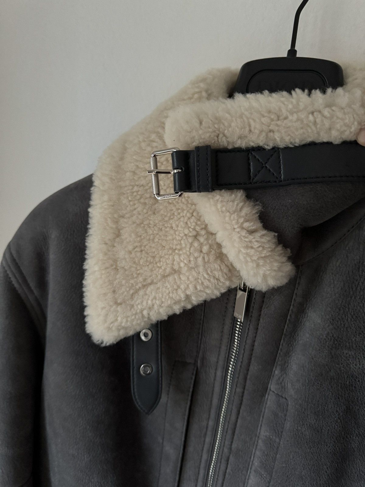 Dior Shearling Parka $ 9.000,00 lambskin suede Size US M / EU 48-50 / 2 - 8 Thumbnail