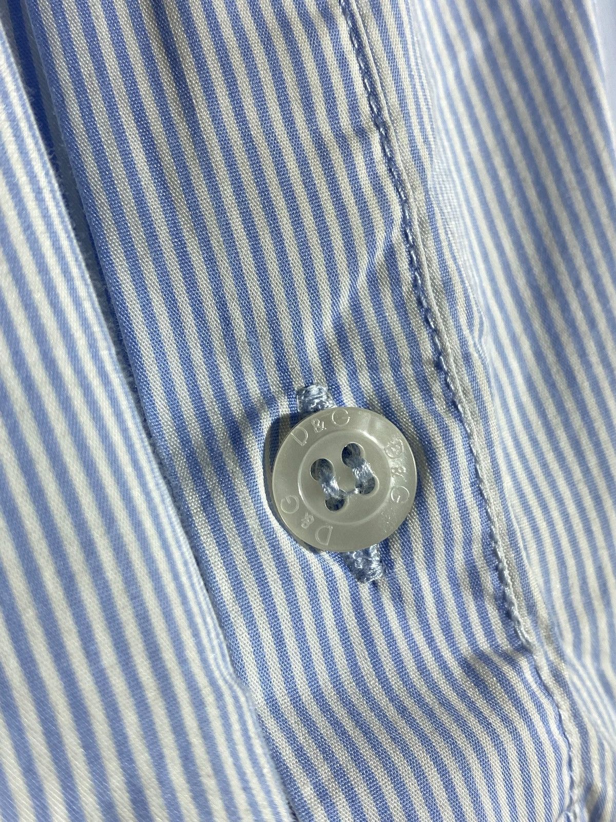 Dolce & Gabbana Dolce & Gabbana Blue White Pinstripe Dress Shirt Slim Fit Size US M / EU 48-50 / 2 - 12 Thumbnail