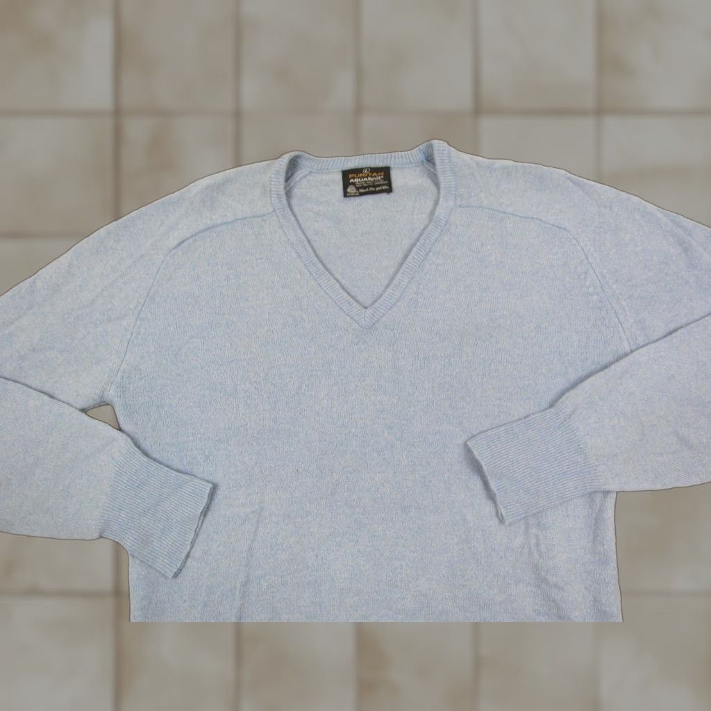 Vintage VINTAGE Puritan Sweater Mens L Blue Wool V-Neck Aquaknit 60s 70s Pullover Casual 90s City Classic Mens Size US L / EU 52-54 / 3 - 1 Thumbnail
