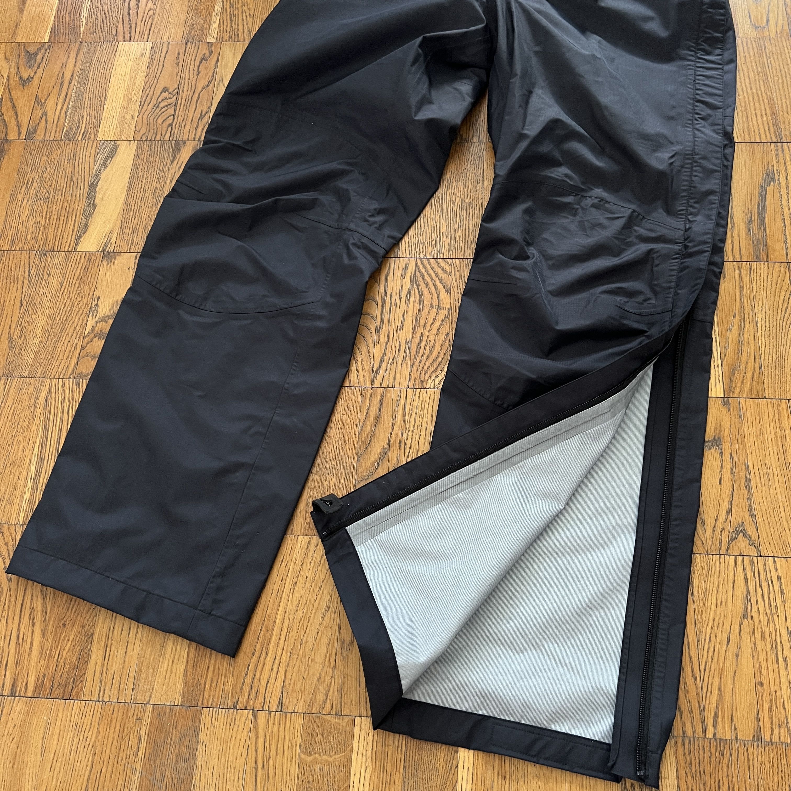 Arc'teryx Women's SAS Scandinavian Airlines Waterproof Pants Size 40 Size 27" / US 4 / IT 40 - 3 Thumbnail