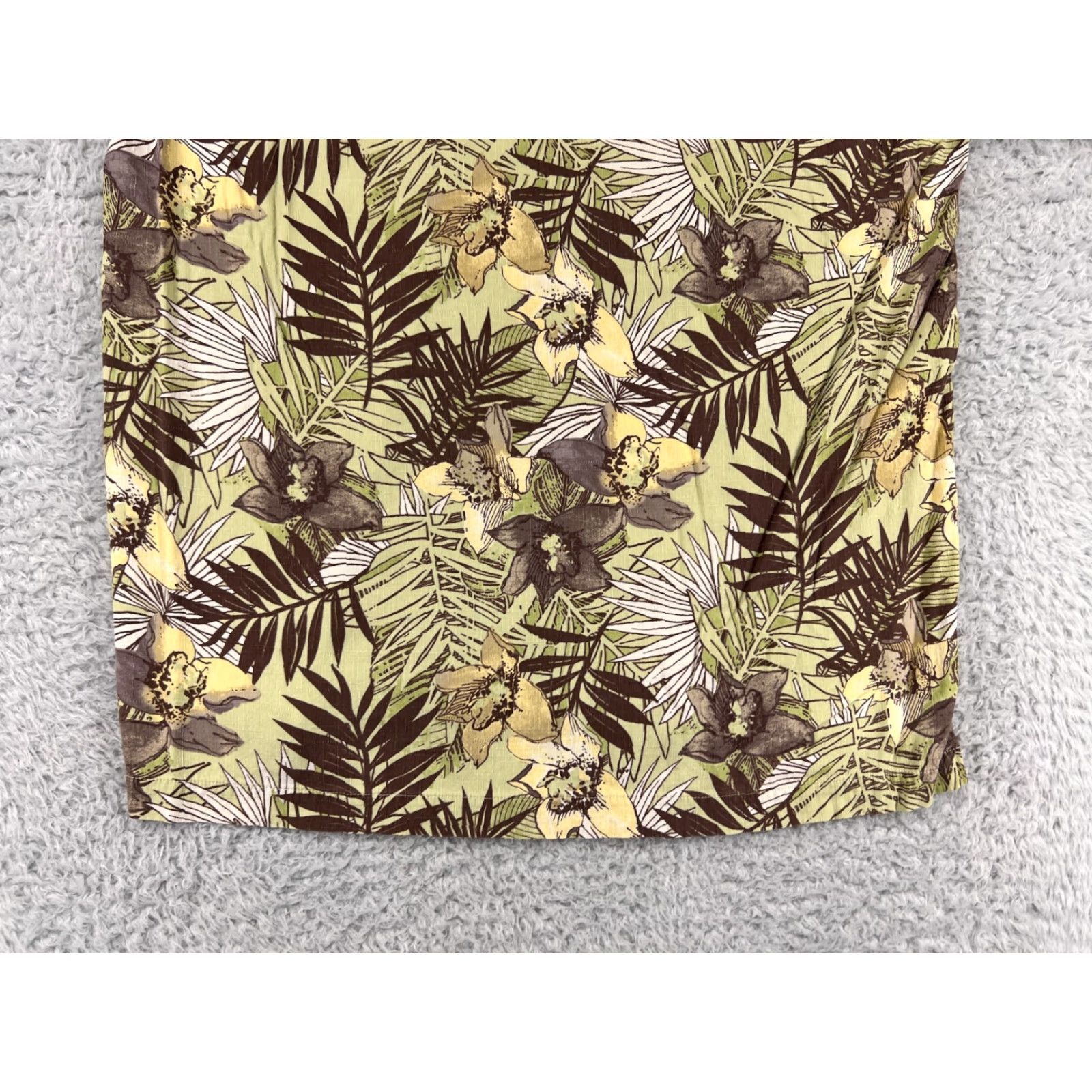 Tommy Bahama Tommy Bahama Shirt Mens Large Green Hawaiian Button-Up Silk Blend Floral Print Resort Aloha Short Sleeve 40" Chest Mens Size US L / EU 52-54 / 3 - 7 Thumbnail