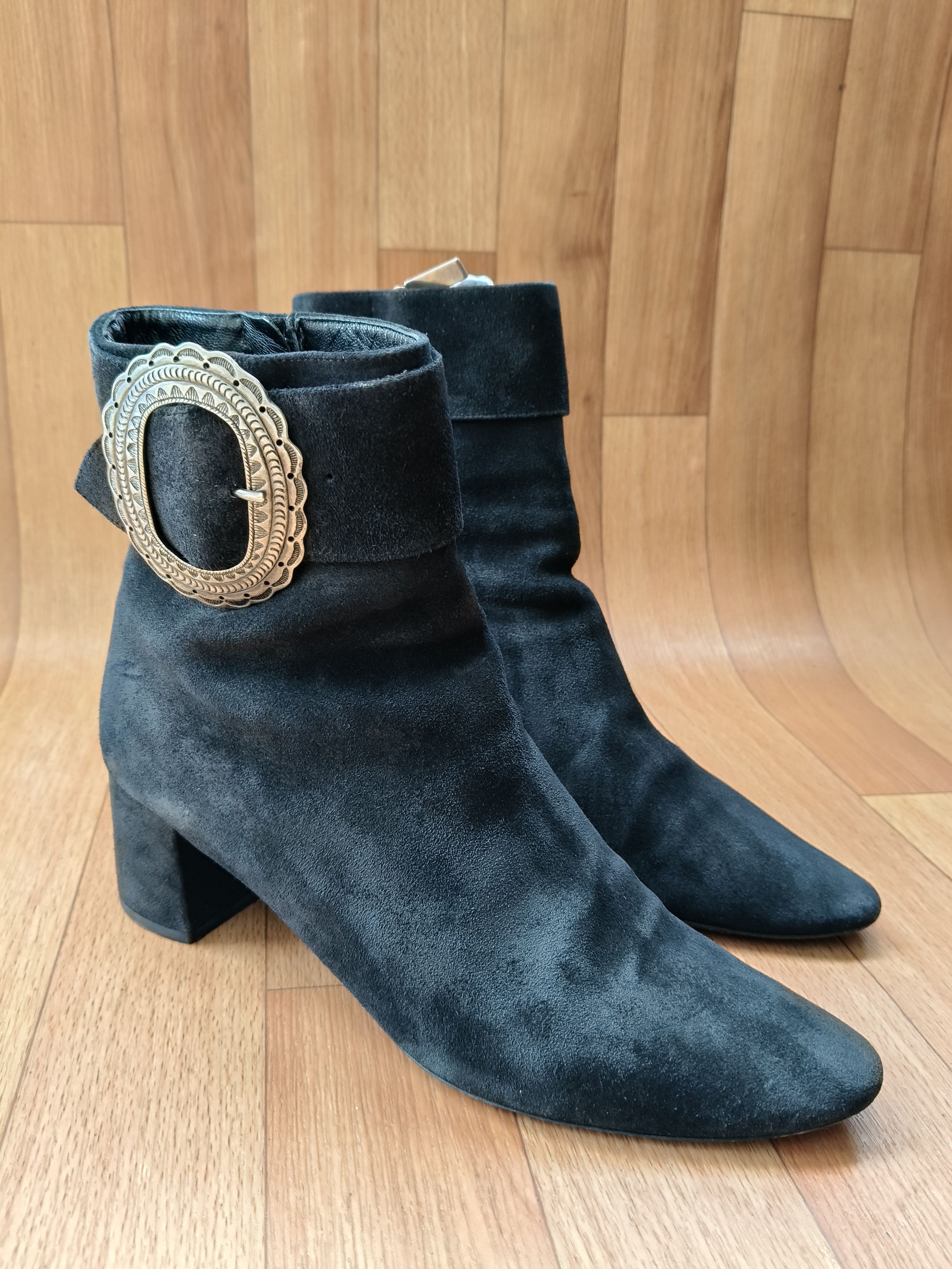 Yves Saint Laurent Saint Laurent detail buckle boot Size US 9.5 / IT 39.5 - 1 Thumbnail
