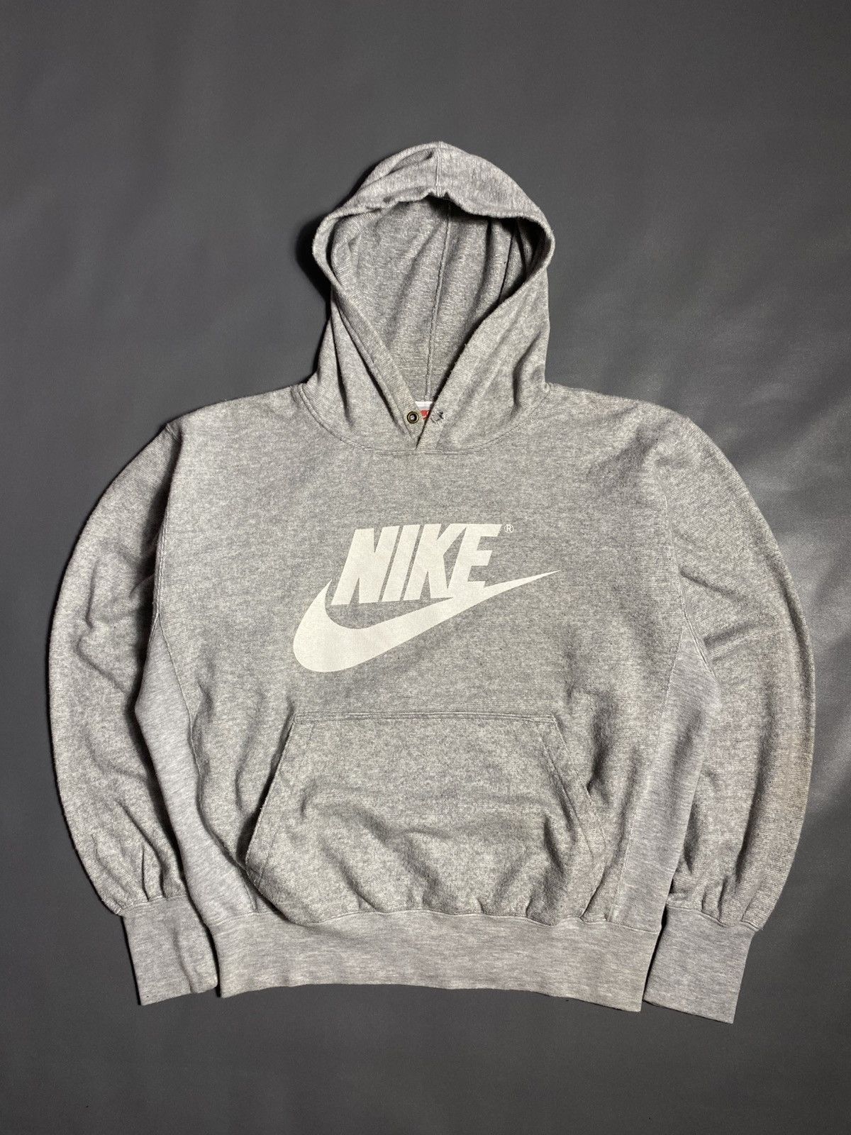 Nike Vintage Nike Big Swoosh Logo Hoodie Sweatshirt Y2K Boxy Fit Size US L / EU 52-54 / 3 - 1 Thumbnail
