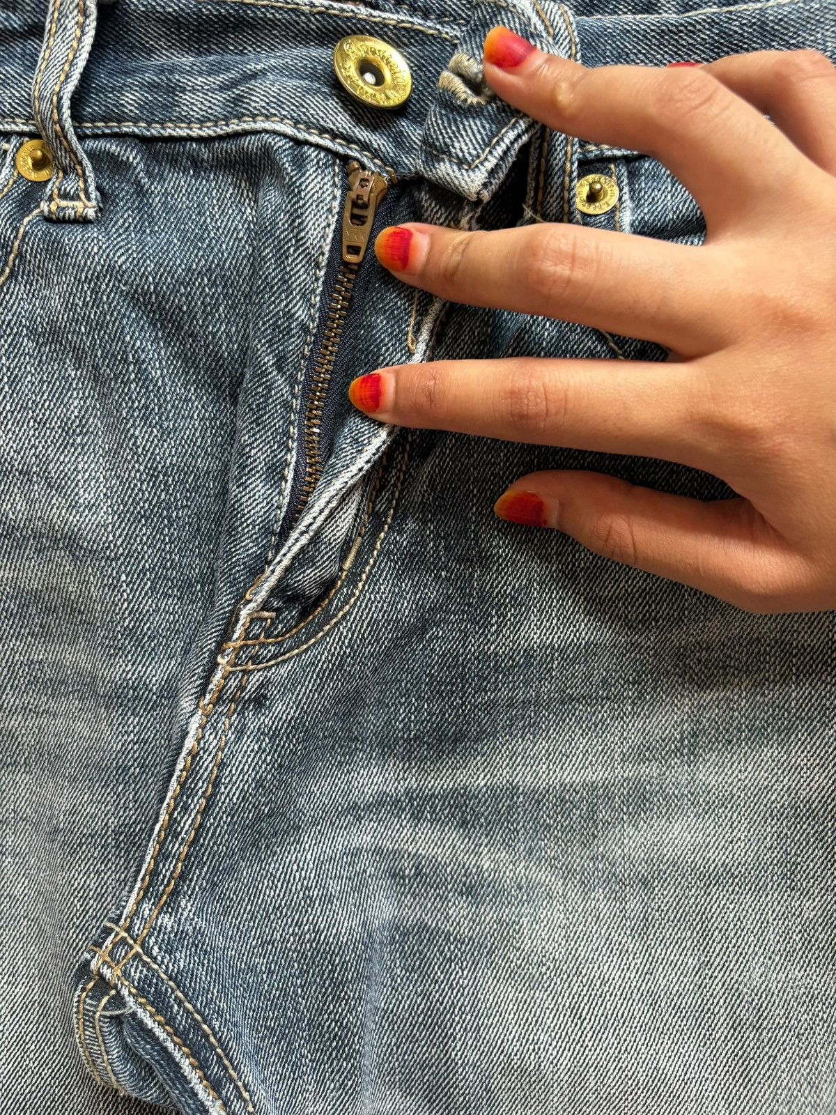 Japanese Brand Vintage Japanese Brand Faded Wash Distressed Bootcut Jeans Size US 32 / EU 48 - 3 Thumbnail