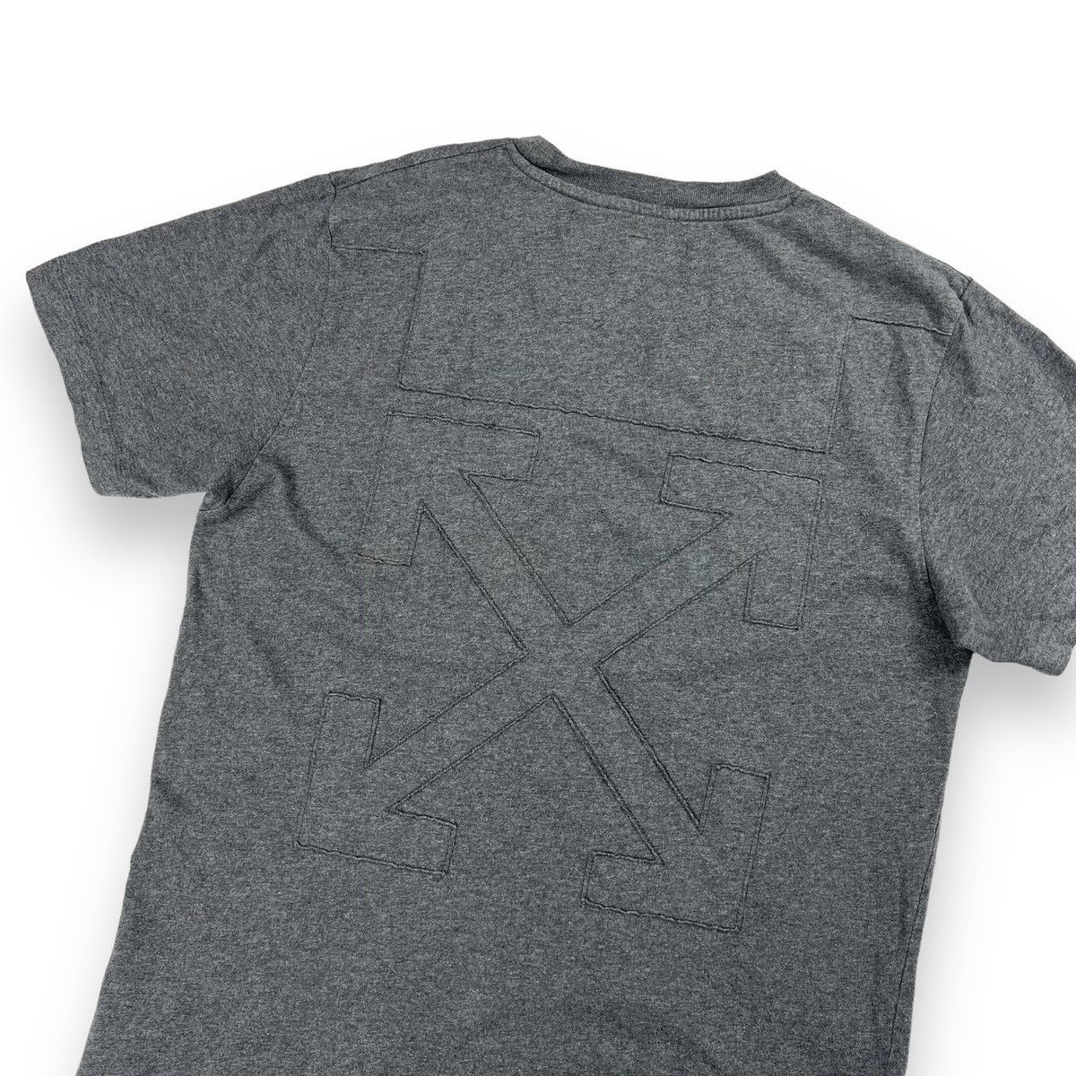 Off-White Off-White Grey Cutout Arrows T Shirt Size US L / EU 52-54 / 3 - 1 Thumbnail