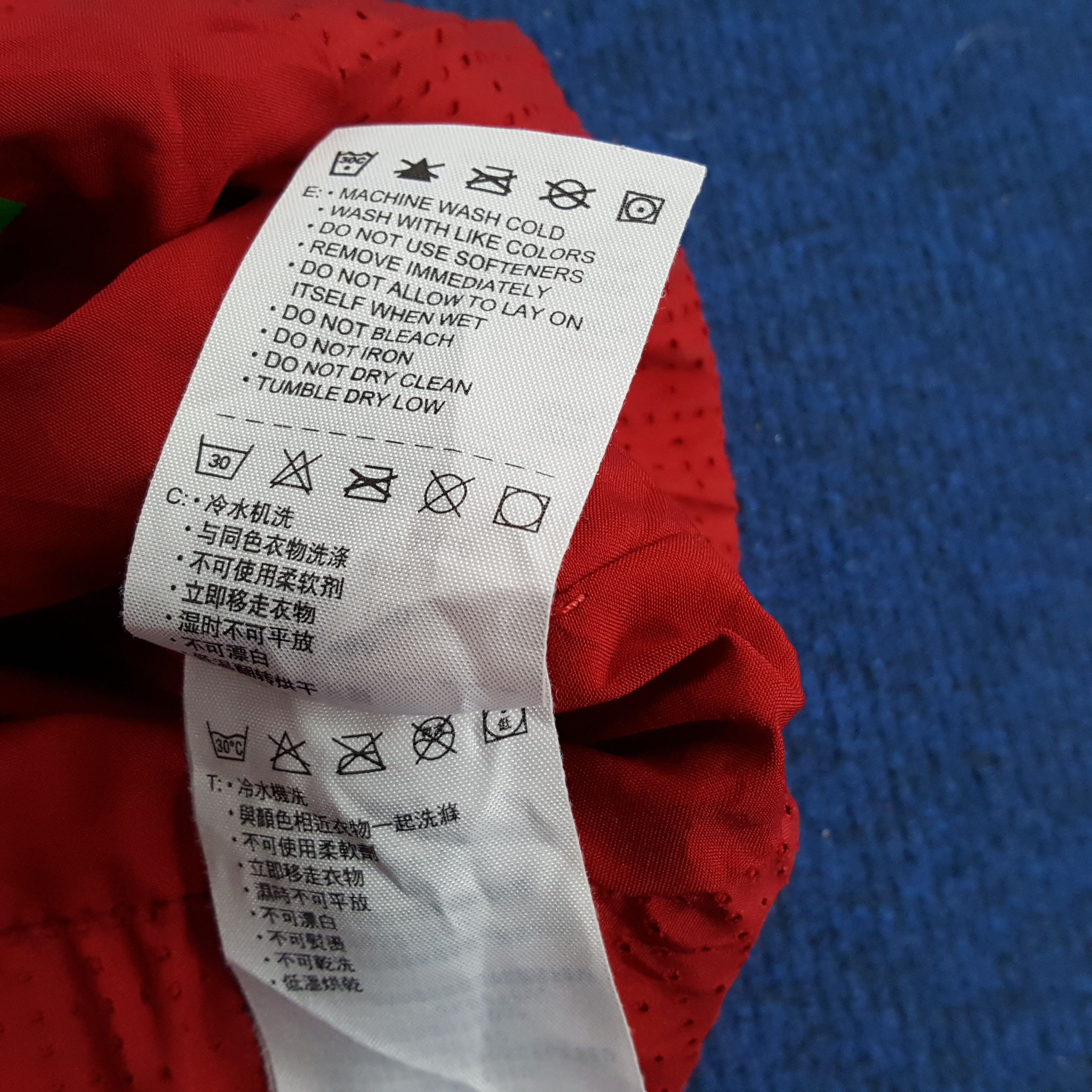 Nike × Vintage Vintage Nike Manchester United Football Training Zip Jacket Size US S / EU 44-46 / 1 - 9 Thumbnail