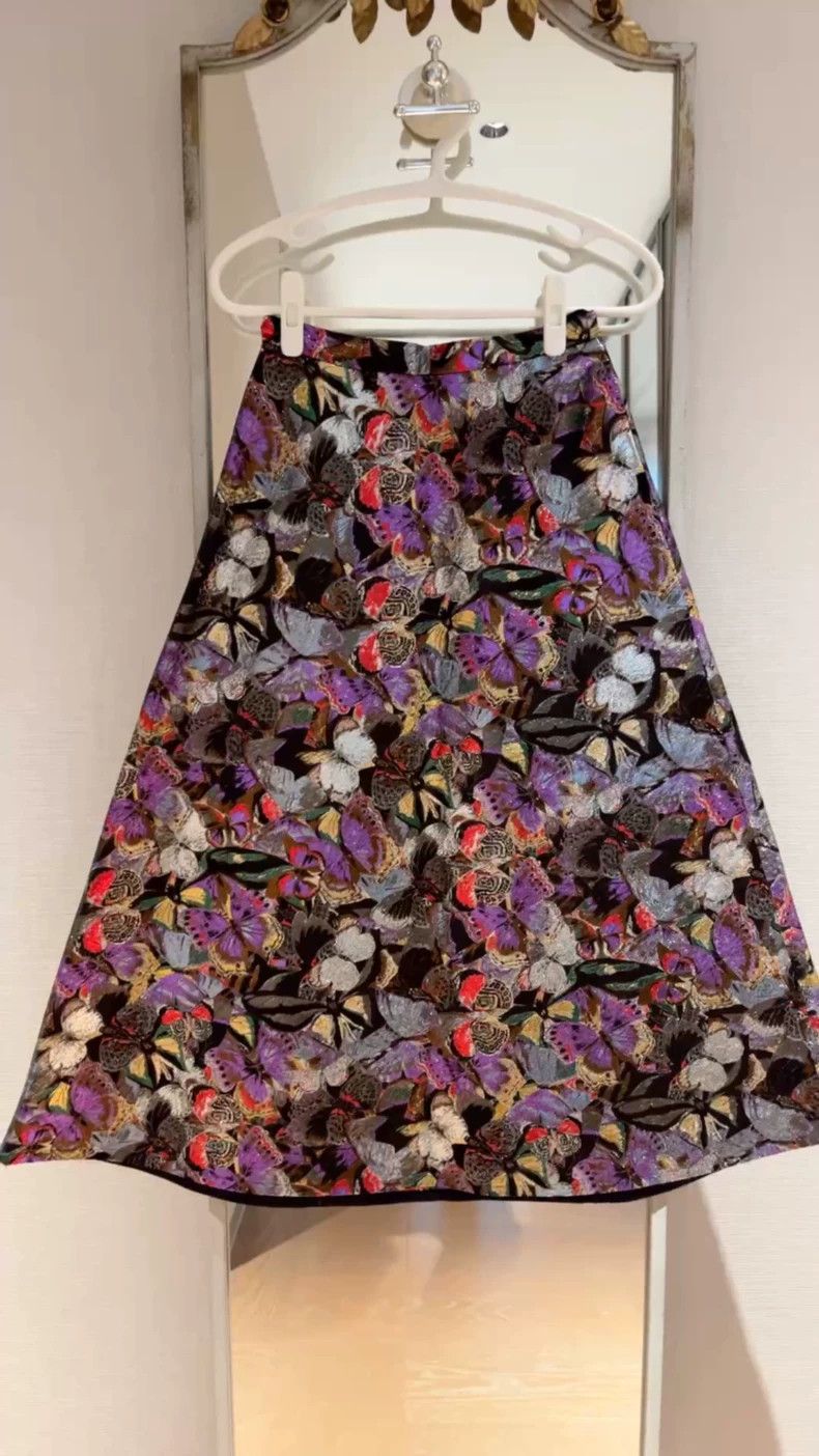 Valentino Valentino Butterfly embroidered skirt Size S / US 4 / IT 40 - 1 Thumbnail