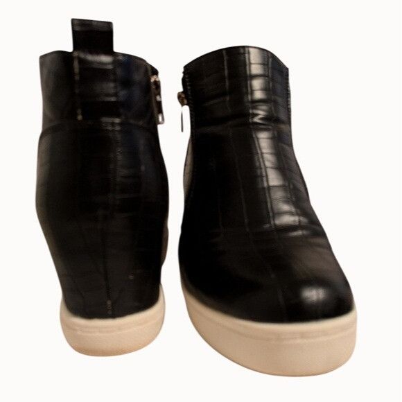 Other Black Croc-Embossed Dual Side Zip Wedge Sneakers Size 8.5 Size US 8.5 / IT 38.5 - 2 Thumbnail