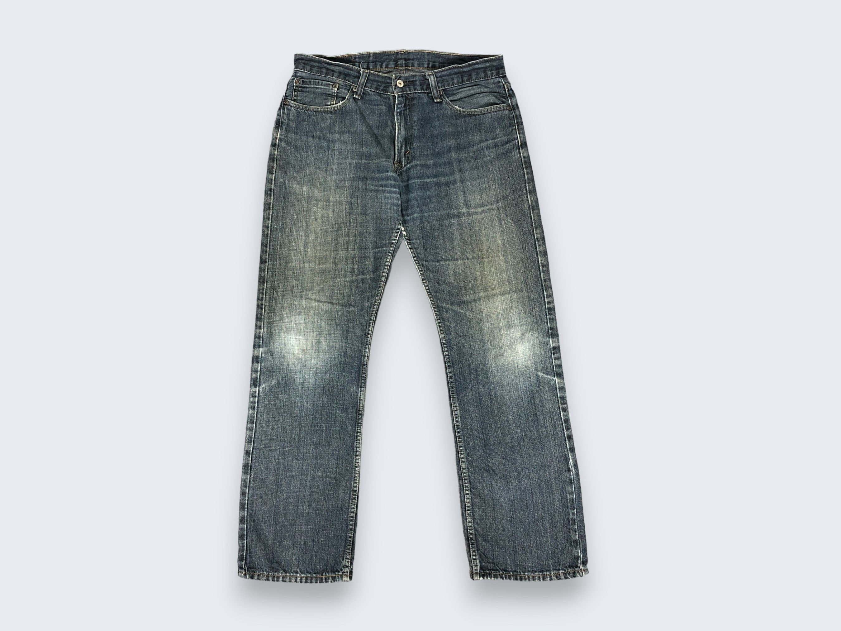 Vintage Levis 514 Slim Straight Jeans L1050