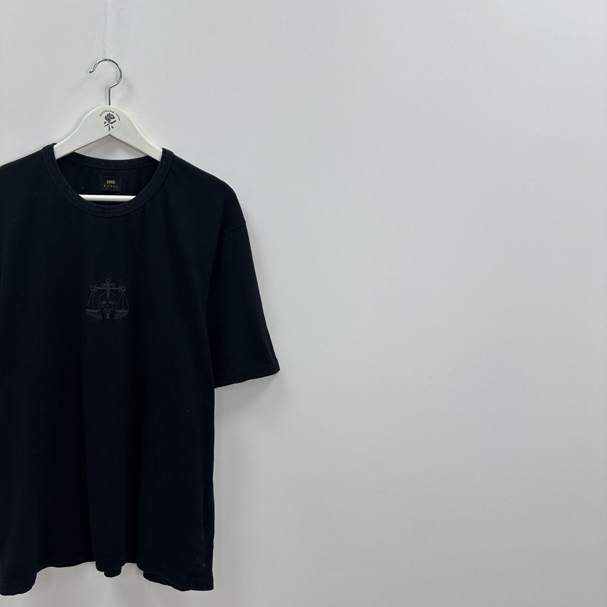 Edwin Vintage 00s Edwin Embroidered logo tee y2k Japan Skull Knife Size US M / EU 48-50 / 2 - 3 Thumbnail