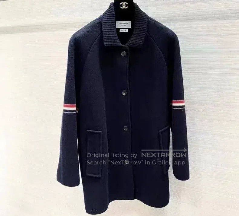 Thom Browne Thom Browne Medium length wool knit coat Size US XXS / EU 40 - 1 Thumbnail