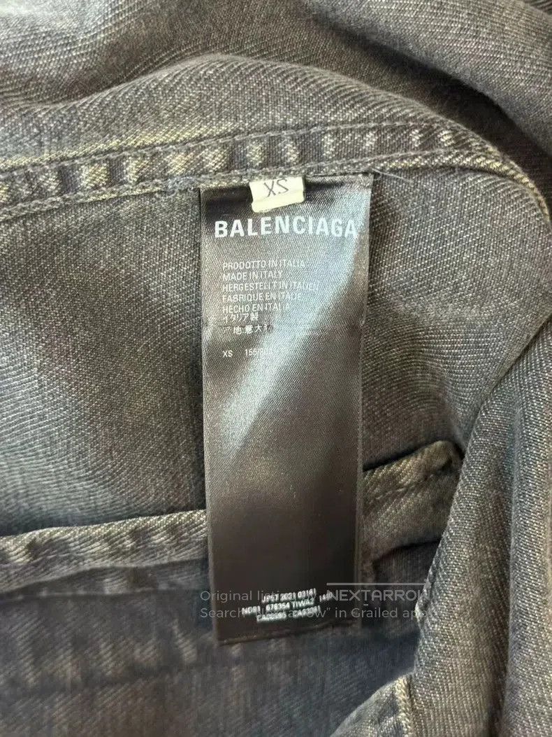 Balenciaga Balenciaga Luminous Double B Denim Jacket XS. Size US XS / EU 42 / 0 - 3 Thumbnail