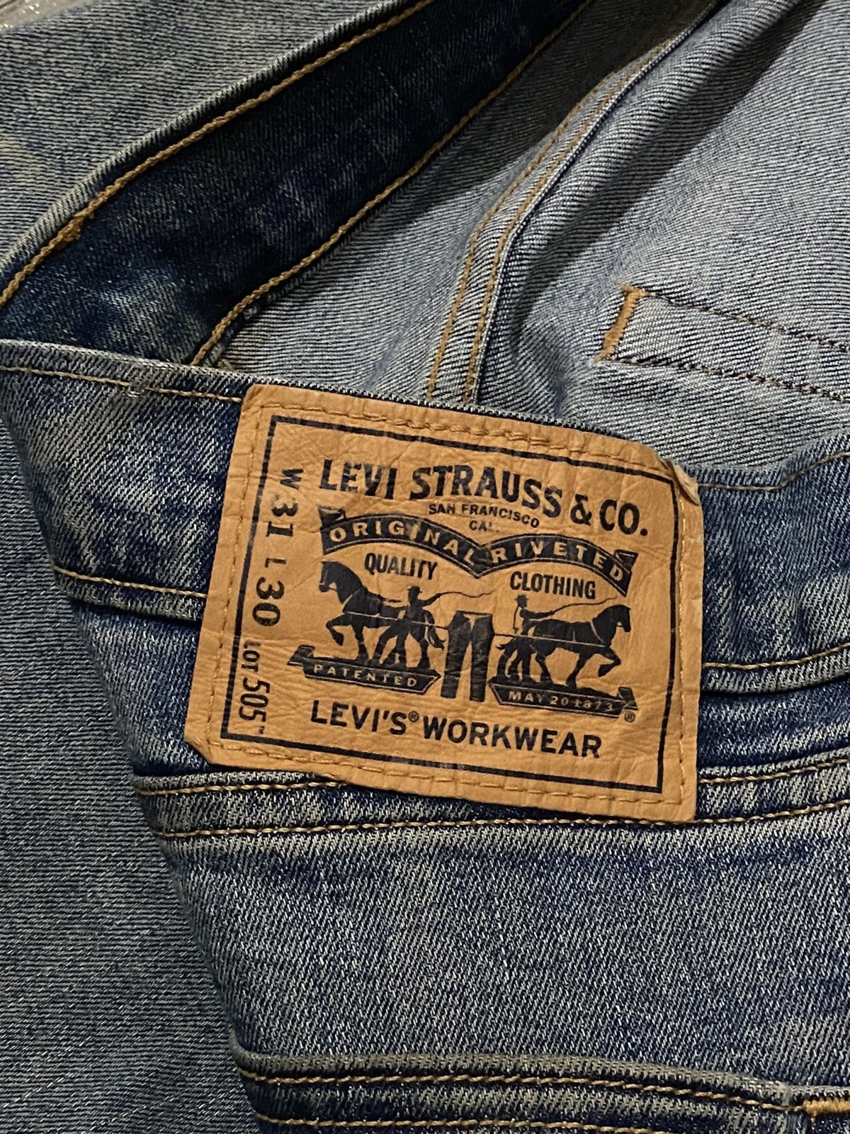 Levi's 00s Levi’s 505 Mud Rust Distressed Straight Fit Jeans Size US 33 - 16 Thumbnail