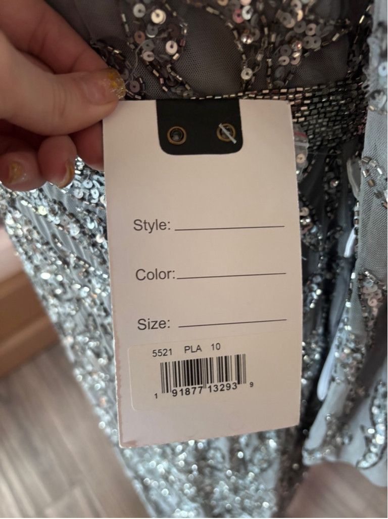 Mac Duggal Women's Mac Duggal Gray Sequin Sheath Dress Size 10 Size L / US 10 / IT 46 - 6 Thumbnail