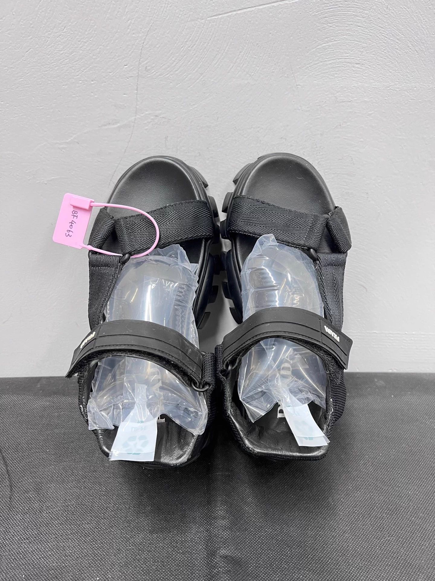 Prada Prada Black Thick Sole Velcro Beach Sandals 36 Good Size US 5.5 / IT 35.5 - 4 Thumbnail