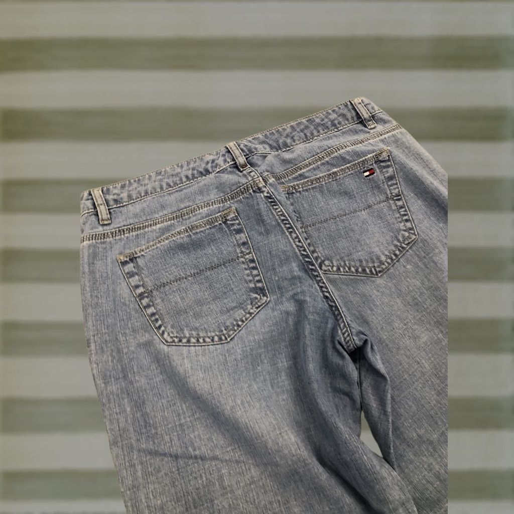 Tommy Hilfiger VINTAGE Tommy Hilfiger Jeans Capri Women 10 Blue 100% Cotton Logo 90s Retro Hipster Mids Rise 25in Inseam 32in Waist 25in 5-Pocket Denim Slim? Size 32" / US 10 / IT 46 - 1 Thumbnail
