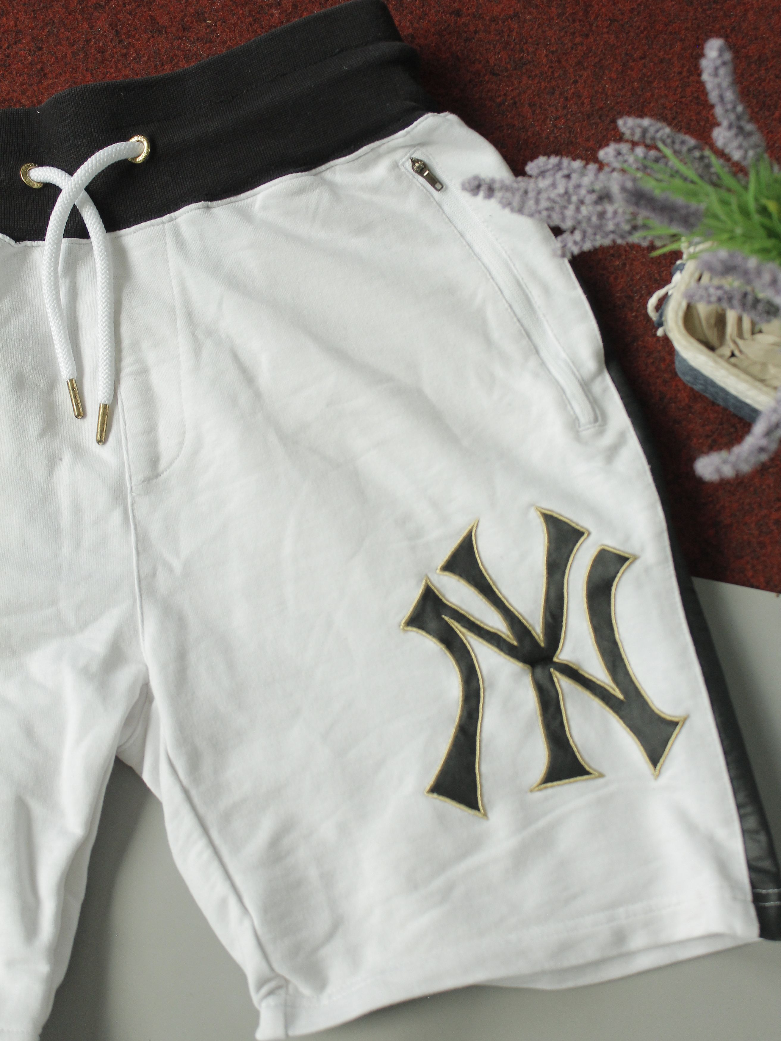 New York Yankees × Vintage Cooperstown majestic athletic shorts y2k drip 90s 00s Size US 32 / EU 48 - 2 Thumbnail