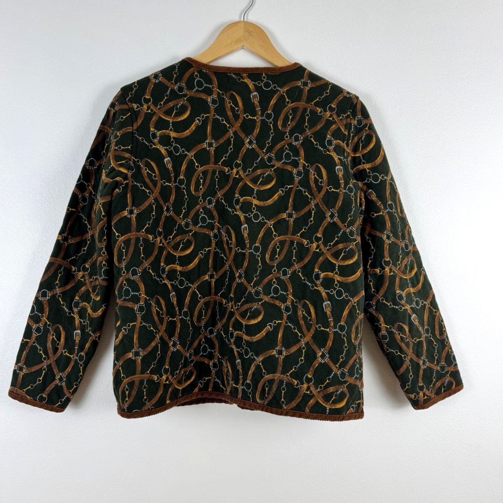 Jones New York VINTAGE Jones New York Sport Quilted Jacket S Equestrian Belt Print Green Brown Size S / US 4 / IT 40 - 2 Thumbnail