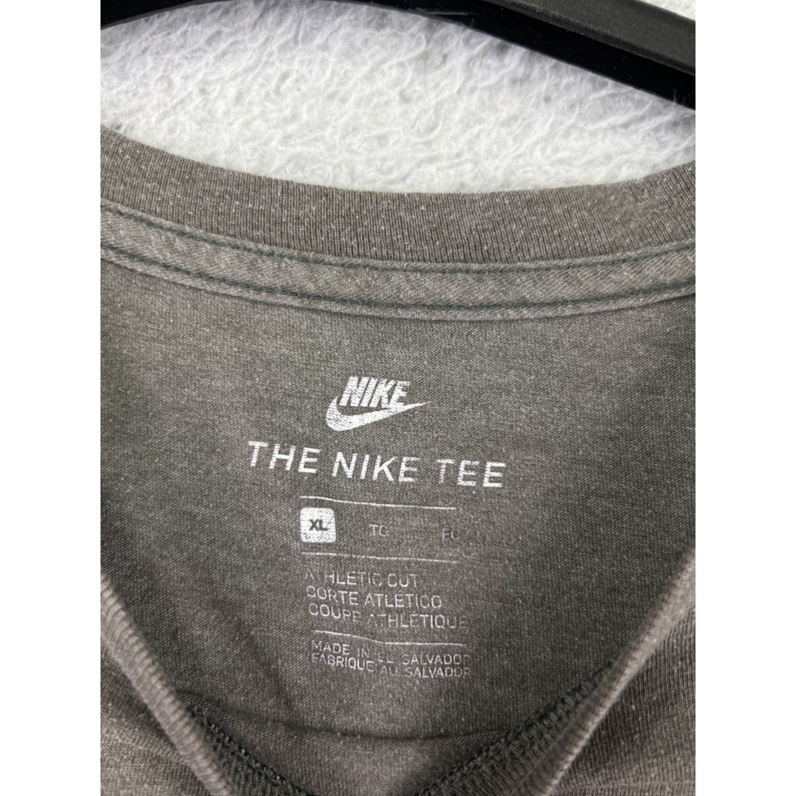 Nike Nike Shirt Mens XL Gray Swoosh Just Do It Vintage Look Crew Logo Basic T‑Shirt Sports Activewear Casual Mens Size US XL / EU 56 / 4 - 4 Thumbnail