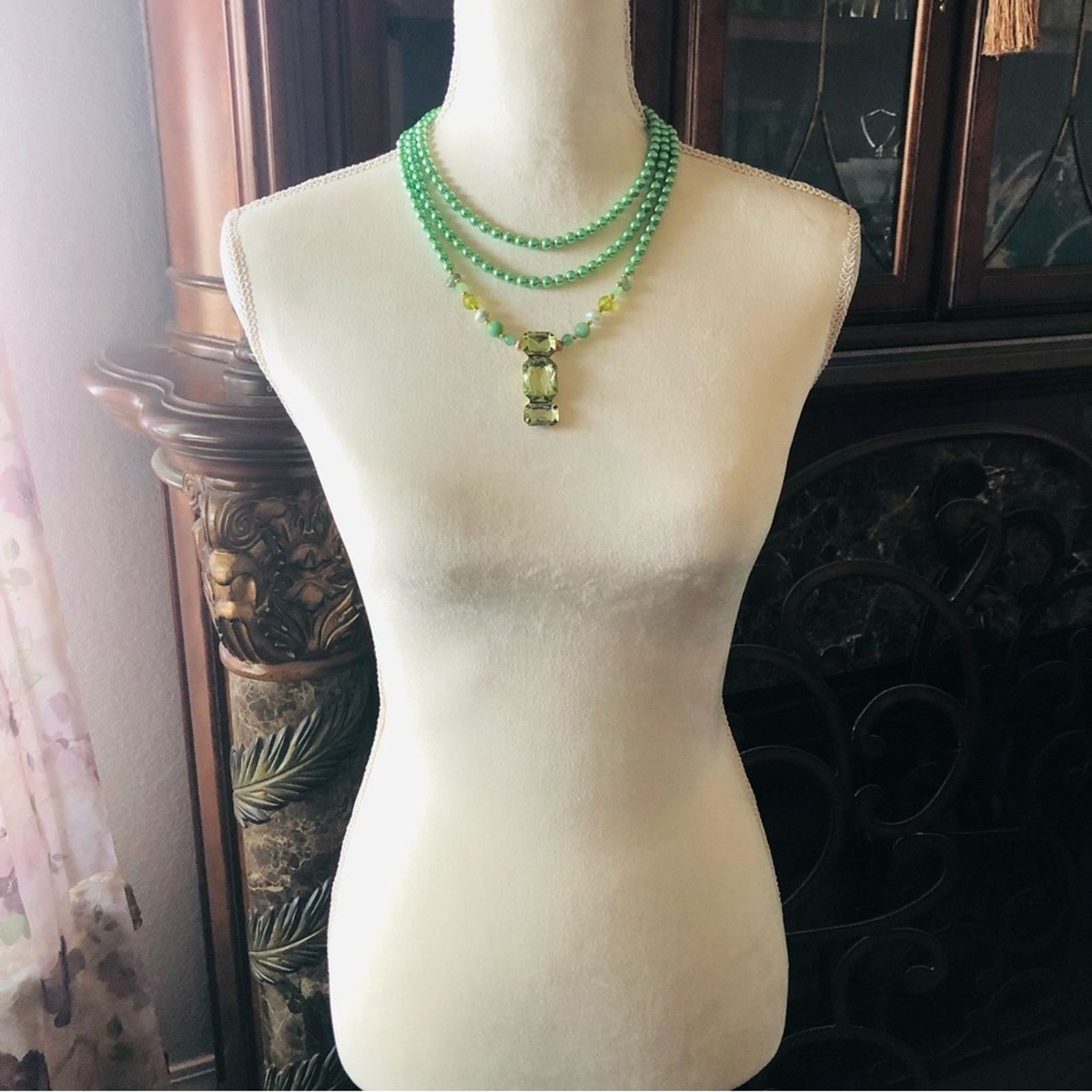 Handmade Handcrafted repurpose green stone pendant Pearl necklac Size ONE SIZE - 6 Thumbnail