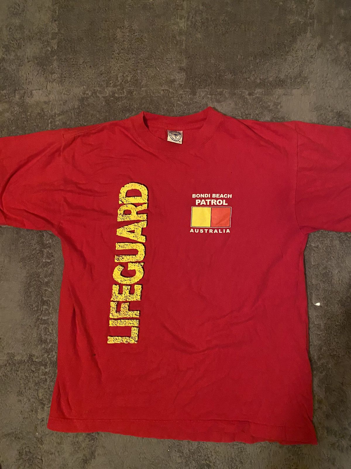 Vintage Vintage lifeguard t shirt Size US XL / EU 56 / 4 - 1 Thumbnail