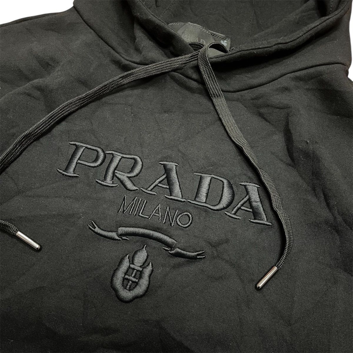 Prada BLACK PRADA EMBOSSED LOGO HODDIE Size M / US 6-8 / IT 42-44 - 3 Thumbnail
