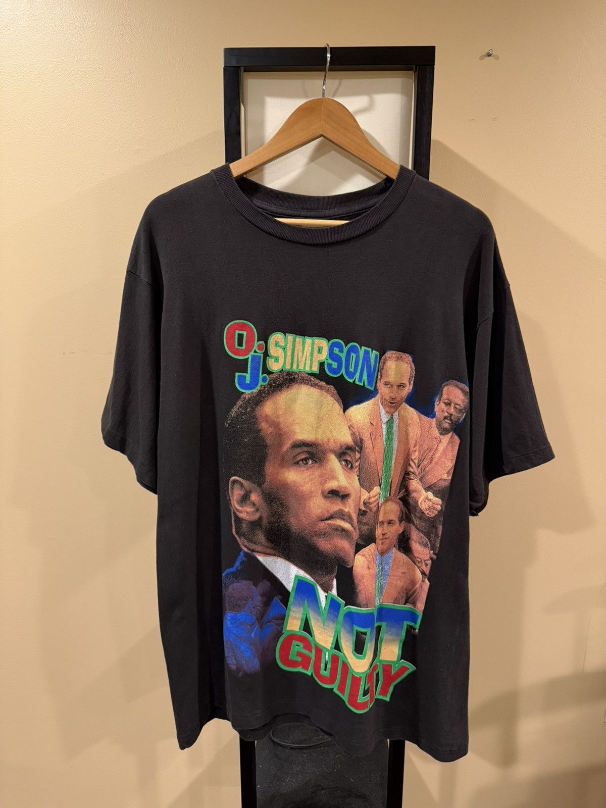 Vintage Vintage OJ Simpson Not Guilty Juice is Loose Rap Tee T-Shirt Size US XL / EU 56 / 4 - 1 Thumbnail