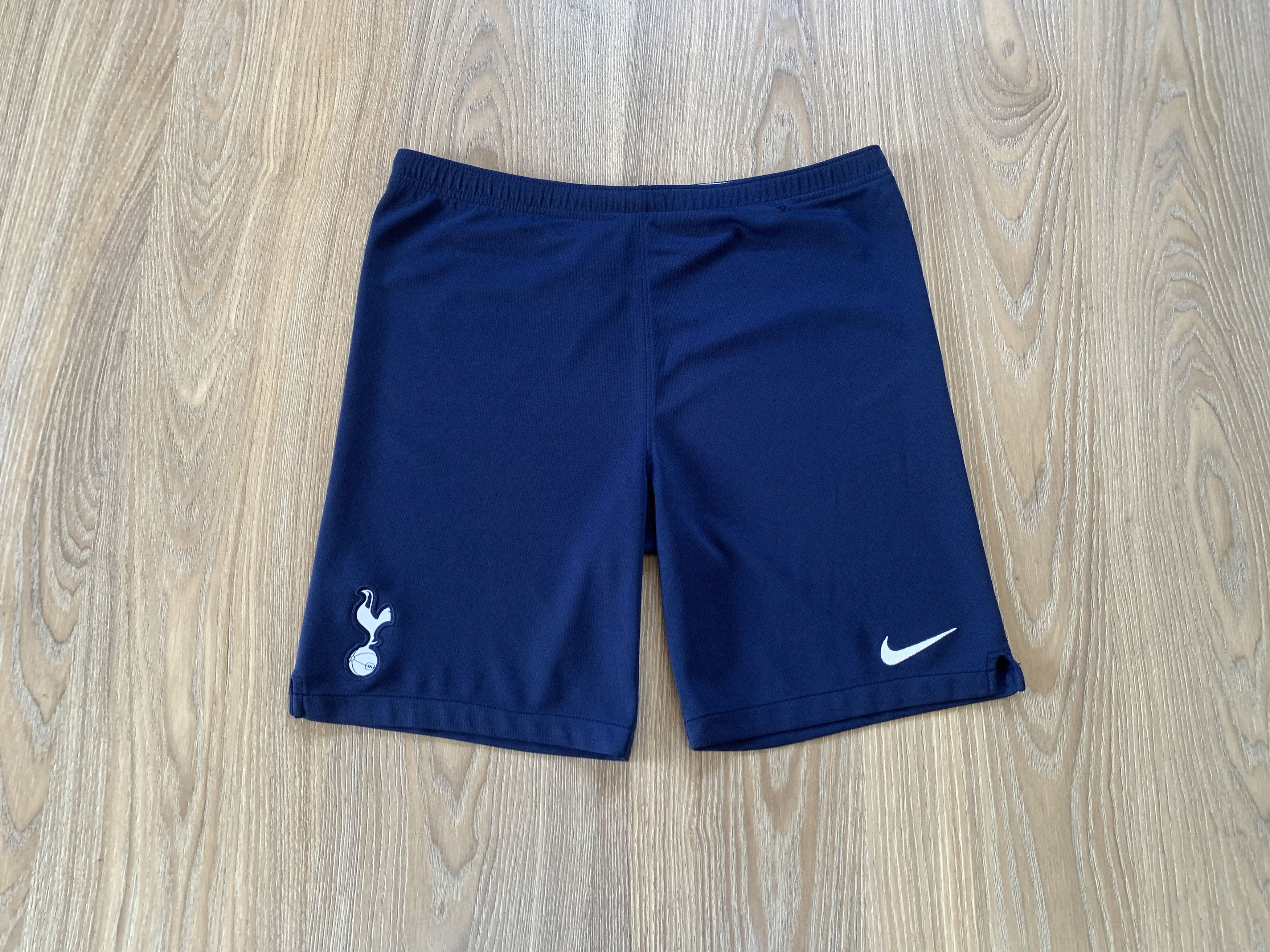 Nike Youth Nike Tottenham Hotspur Football Shorts Size US 26 / EU 42 - 1 Thumbnail