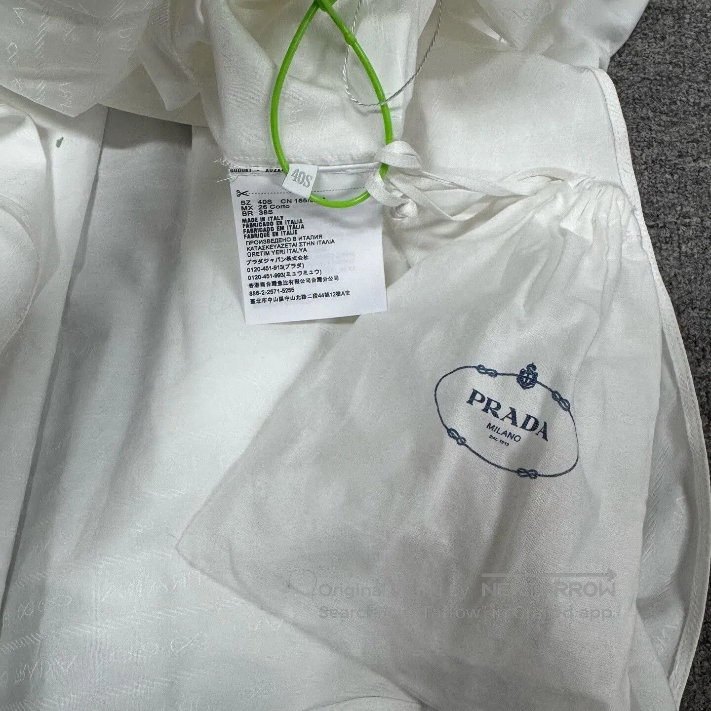 Prada Prada White Shirt Dress with Embossed Print. Size S / US 4 / IT 40 - 6 Thumbnail