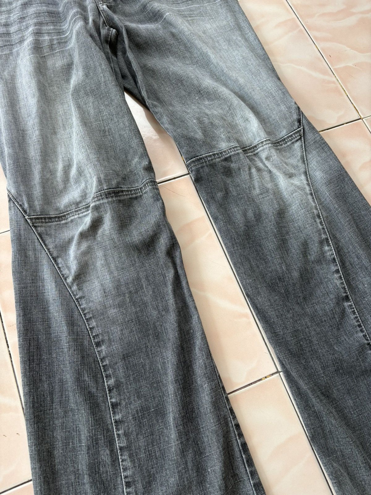 Marithe + Francois Girbaud Marithe Francois Girbaud Boot Cut Jean Size US 32 / EU 48 - 5 Thumbnail
